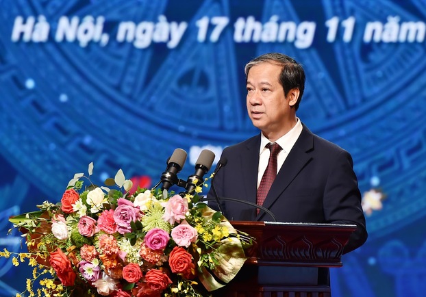 Read more about the article Tôn vinh các Nhà giáo Nhân dân, Nhà giáo Ưu tú và Nhà giáo tiêu biểu năm 2024