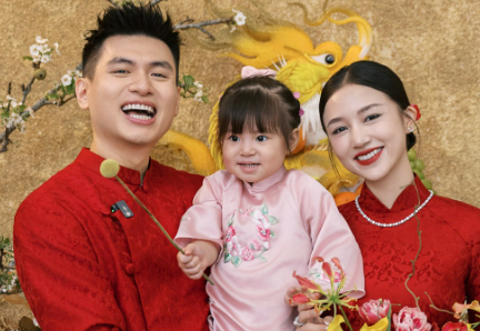 Read more about the article Salim và thiếu gia Hải Long tổ chức lễ thành hôn sau 3 năm có con đầu lòng