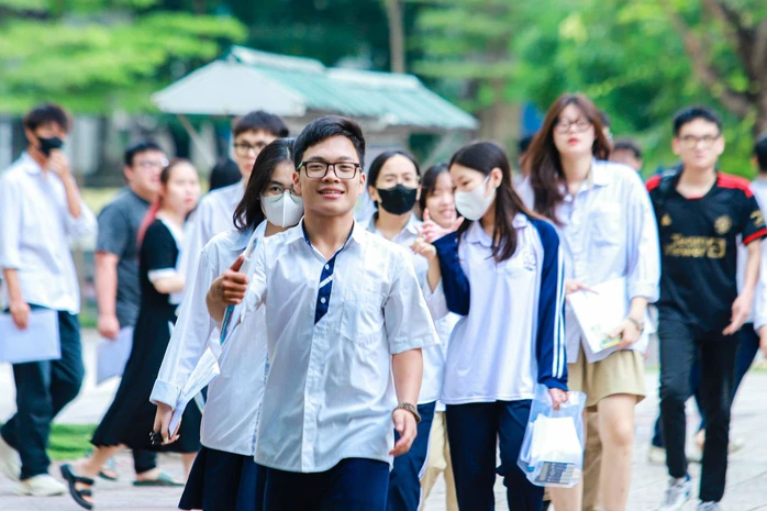 Read more about the article Gần 1.000 học sinh trượt tốt nghiệp THPT 2025: Môn Toán có điểm liệt cao kỷ lục